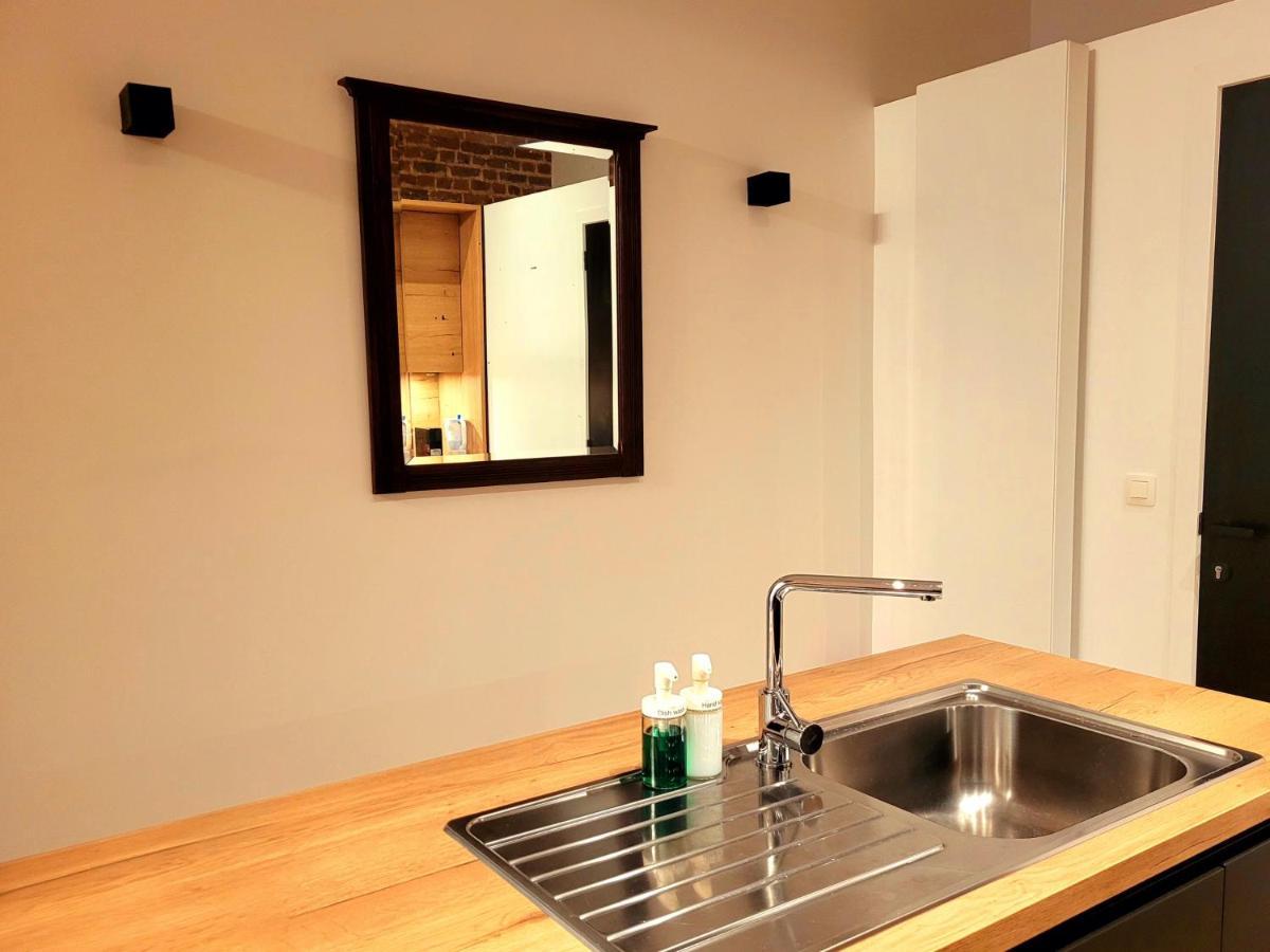Brand New Camelia Room With Private Bathroom Bruselas Exterior foto