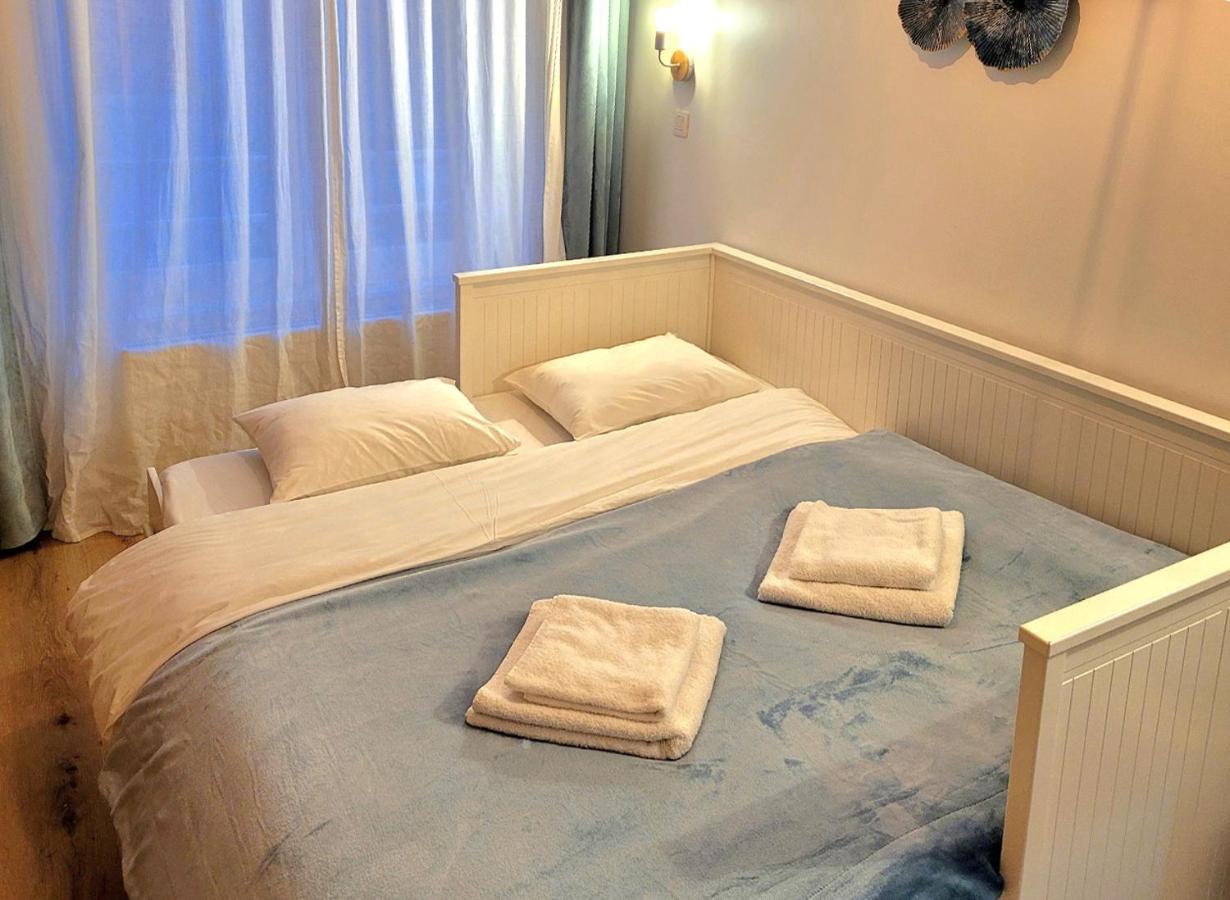 Brand New Camelia Room With Private Bathroom Bruselas Exterior foto