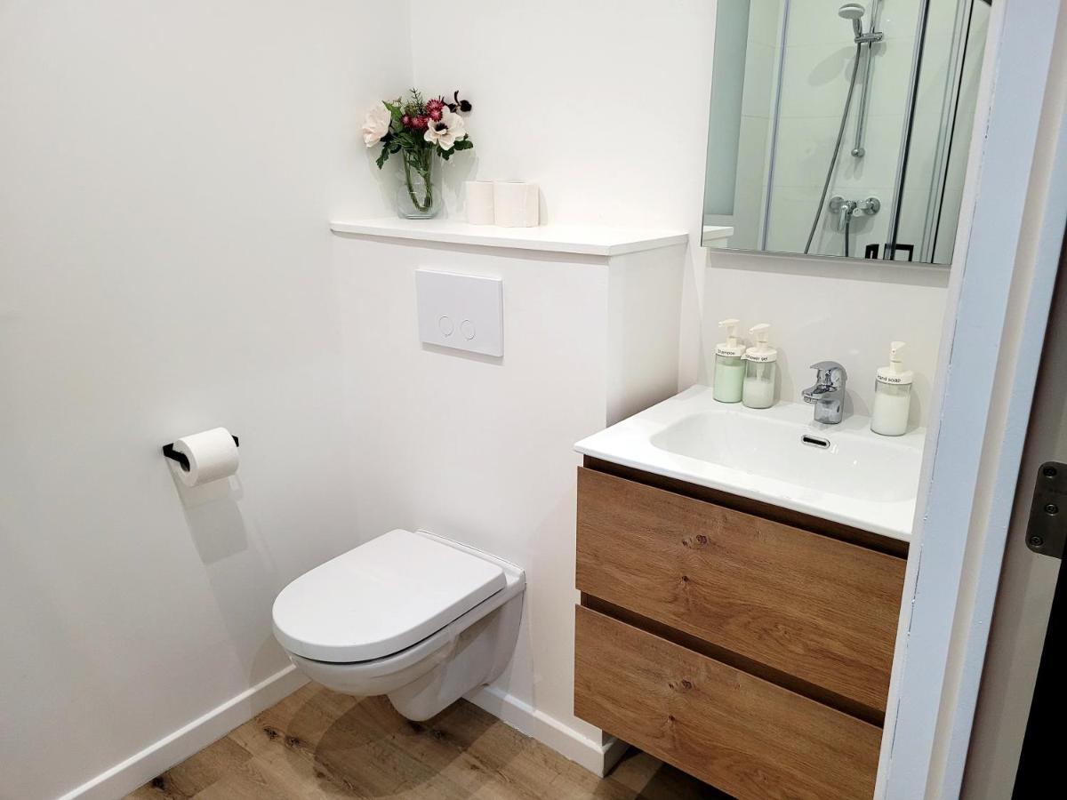 Brand New Camelia Room With Private Bathroom Bruselas Exterior foto